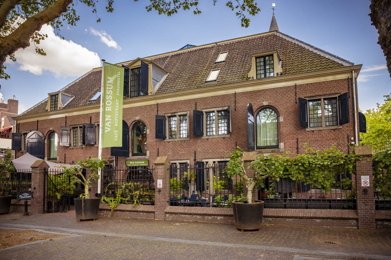 Van Rossum Woerden in Woerden