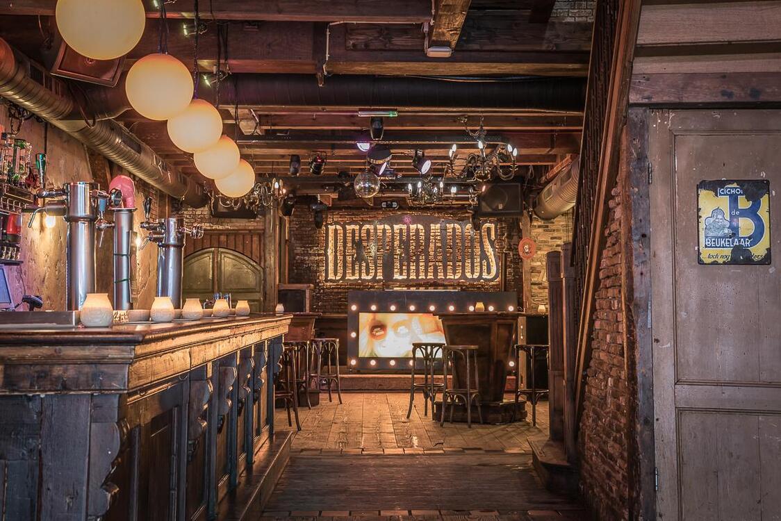 Café Restaurant Rootz in Den Haag