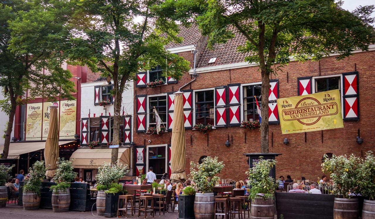 Café Restaurant Rootz in Den Haag