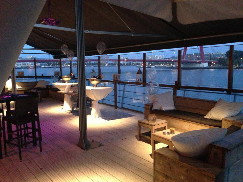 Eau Lounge in Rotterdam