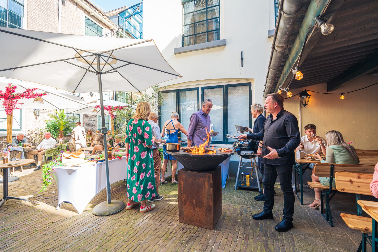 Feesthuys Abdij 1472 in Kampen